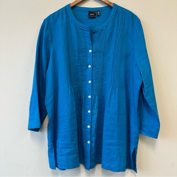 Rafaella Tops - Rafaella 100% Linen Blue Pintuck Front Button-Down Women's Shirt